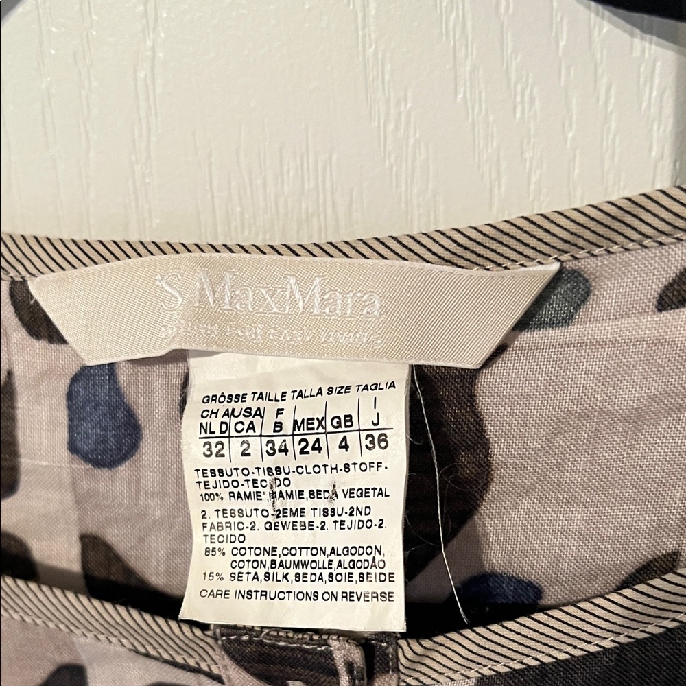 Max Mara Weekend Geometric Patterned Button-Up Tu… - image 2